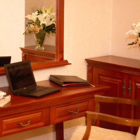 Hotel Epinal Bitola Eksteriør bilde
