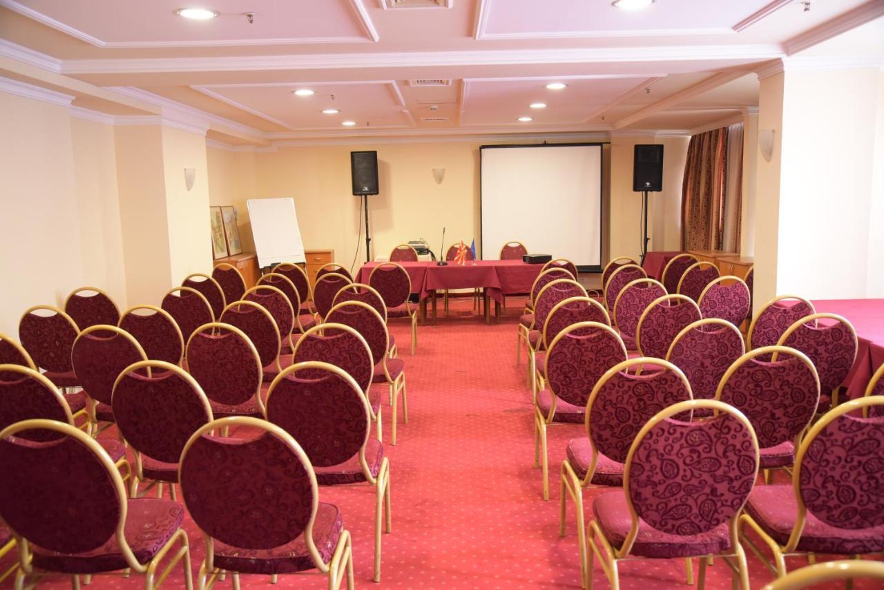 Hotel Epinal Bitola Eksteriør bilde